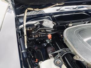 Mercedes-Benz 560 SL 1986 года  (NA)